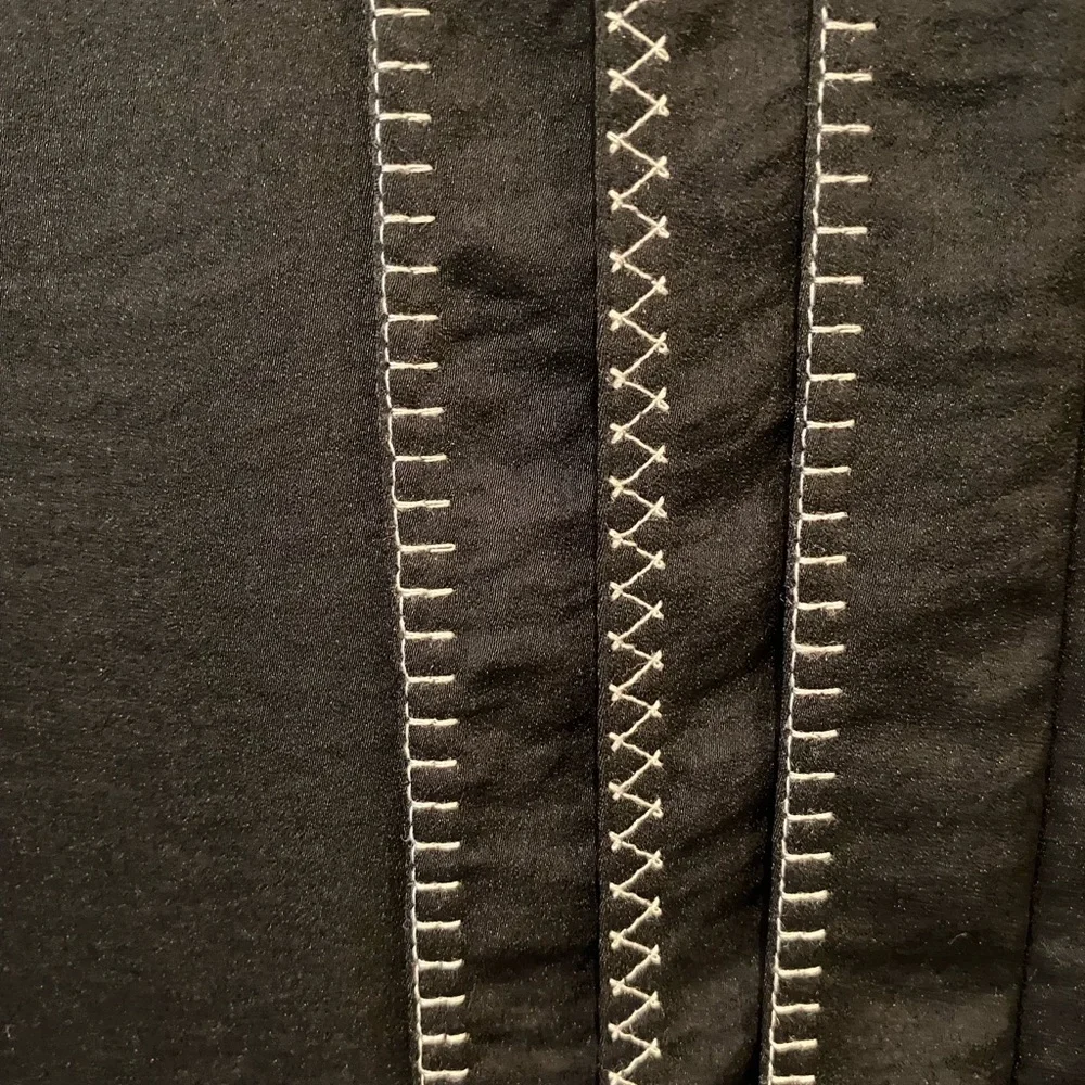 Vince Embroidered V-neck Sheath Dress - Picture 5 of 11